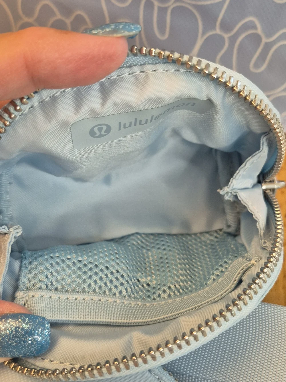 Lululemon SET Foam Cloud Blue Wristlet Wallet Socks Headband & Reusable Gift Bag